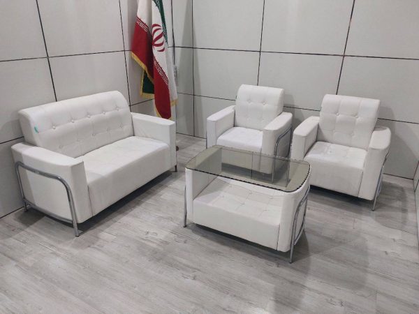 مبل نیم ست سفید کنار فلزی با جلو مبلی
